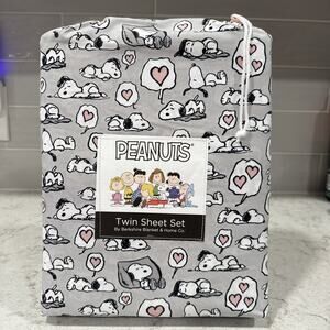 VALENTINE Snoopy TWIN Sheet Set Berkshire Sheets Snoopy Dreaming Pink Hearts NEW